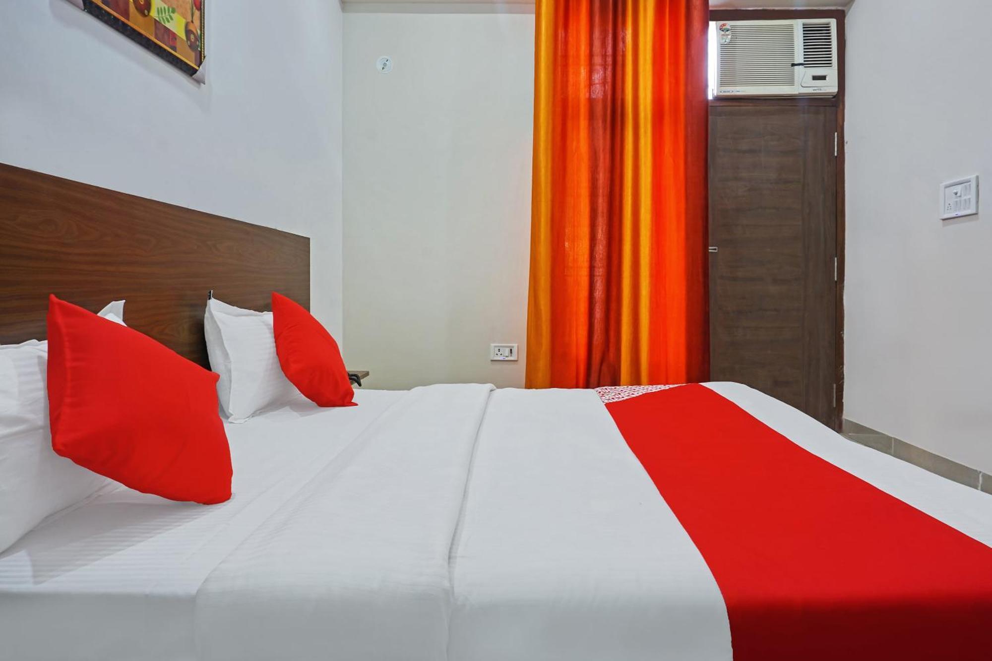 Hotel O Quadis 诺伊达 外观 照片