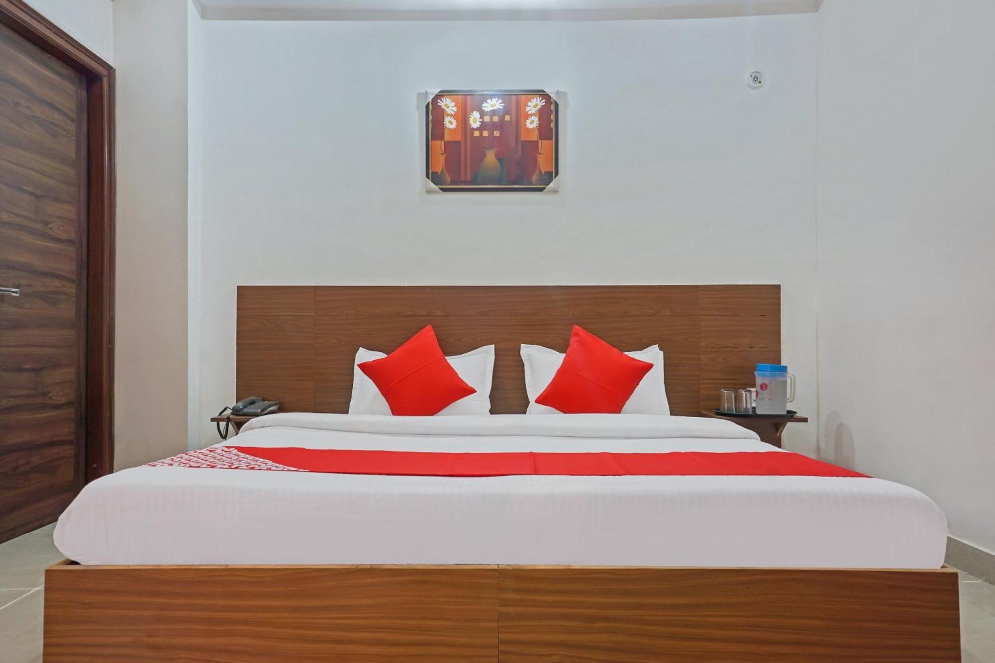 Hotel O Quadis 诺伊达 外观 照片
