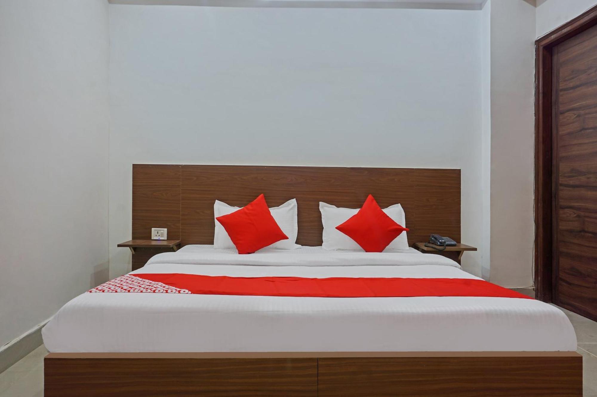 Hotel O Quadis 诺伊达 外观 照片